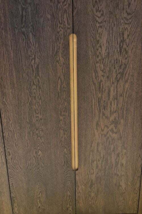 STAINED OAK WOOD VENEER