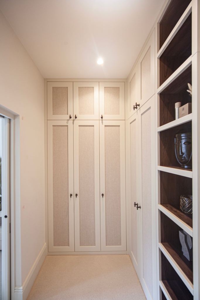 tailor-made dressing rooms in Chelsea London