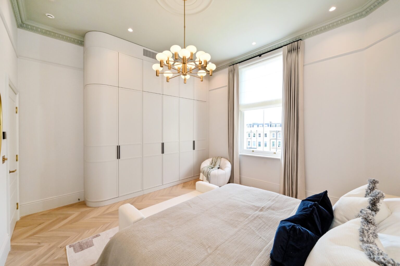 Earl’s Court Curved Fitted Wardrobes with fluted elements | Luxury ...
