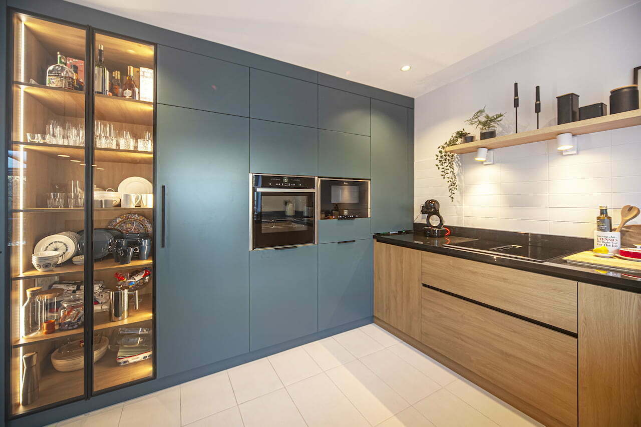 lacquered MDF kitchens London