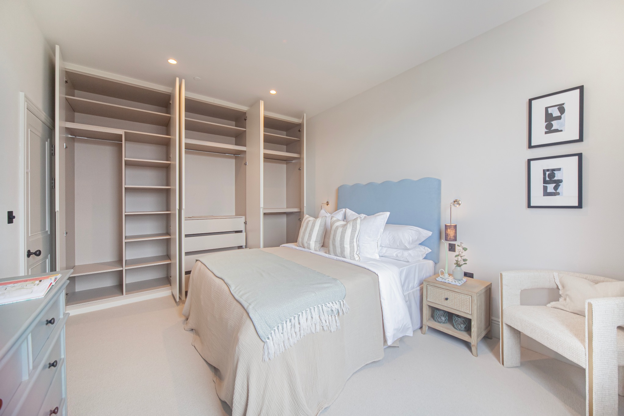 bespoke bedroom wardrobes London Fulham